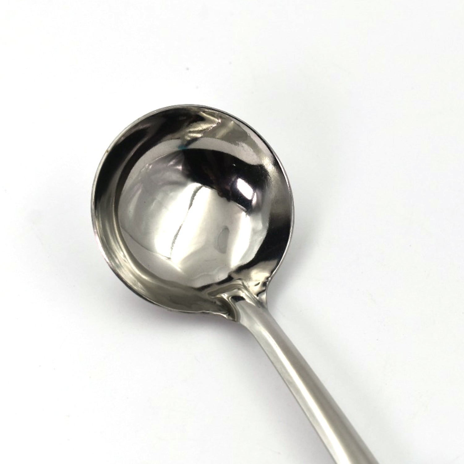 7039 SS Deep Serving Spoon N2 used in all kinds of household and official places for serving and having food stuffs and items. 7039 SS Deep Serving Spoon N2 used in all kinds of household and official places for serving and having food stuffs and items.